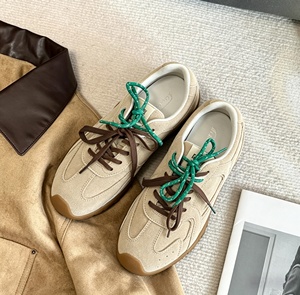 Zapatos casuales de diseñador originales más vendidos, material de malla duradero, suela de goma, cuero genuino, aptos para hombres y mujeres. - Product Image 1