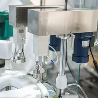 Ligne de production de capsulage de parfum de seau de maquillage de jus Machine de remplissage de liquide de pulvérisation de poudre de bureau pour flacon automatique