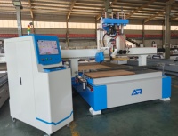 Routeur CNC multifonction haut de gamme AR ATC pour la sculpture sur bois, la découpe, le perçage, la fabrication de panneaux personnalisés, la menuiserie, le travail des portes en bois