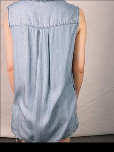 <span class=keywords><strong>เสื้อ</strong></span><span class=keywords><strong>ยีน</strong></span><span class=keywords><strong>ส์</strong></span>มีกระดุม<span class=keywords><strong>แขน</strong></span><span class=keywords><strong>กุด</strong></span>สำหรับ<span class=keywords><strong>ผู้หญิง</strong></span><span class=keywords><strong>เสื้อ</strong></span><span class=keywords><strong>ยีน</strong></span><span class=keywords><strong>ส์</strong></span>ทรงหลวมสำหรับผู้หญิงใส่ในฤดูร้อน - Product Image 3