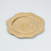 Assiettes de présentation économiques dotées d'un savoir-faire de qualité supérieure et de finitions haut de gamme pour des dîners élégants et des occasions spéciales