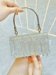 Borsa <span class=keywords><strong>da</strong></span> <span class=keywords><strong>Sera</strong></span> Metallizzata Scintillante con Manico Dorato, Pochette <span class=keywords><strong>da</strong></span> Donna con Strass Bling e Nappe, per Matrimoni, Feste e Balli di Fine Anno - Product Image 6