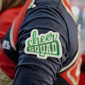 Nouveau Patch Brodé Thermocollant Écologique Grand Format en Chenille/Paillettes Scintillantes pour T-shirts, Sweats à Capuche et Chapeaux - Product Image 3