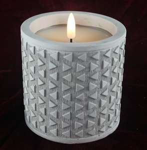 Mèche noire de mariage non parfumée <span class=keywords><strong>bougie</strong></span> LED sans flamme à <span class=keywords><strong>fausse</strong></span> <span class=keywords><strong>cire</strong></span> blanche à piles avec flamme réelle 3D - Product Image 6