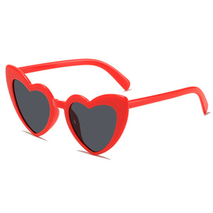Gafas de Sol con Forma de Corazón, Regalo de Moda, Recuerdos de Boda Personalizados, Venta al Por Mayor - Product Image 4