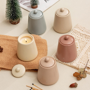 Pot à bougie en céramique minimaliste avec couvercle, forme cylindrique, vide, pour aromathérapie et décoration, idéal pour un cadeau DF1896 - Product Image 1