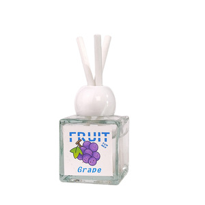 Diffuseur de parfum <span class=keywords><strong>d</strong></span>'ambiance en verre motif raisin mignon, huile parfumée douce, ensemble <span class=keywords><strong>d</strong></span>'aromathérapie pour la <span class=keywords><strong>d</strong></span>écoration intérieure, cadeau OEM - Product Image 1