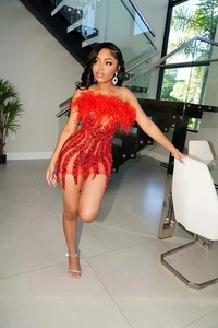 Vestidos <span class=keywords><strong>de</strong></span> Cóctel Sexys Transparentes Hechos a Mano con Cuentas para Mujer, Vestidos Cortos <span class=keywords><strong>de</strong></span> Fiesta <span class=keywords><strong>de</strong></span> Cumpleaños con Plumas Rojas para Chicas Negras - Product Image 4