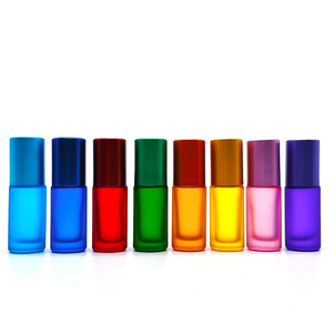 Mini Botella de Perfume <span class=keywords><strong>con</strong></span> <span class=keywords><strong>Rodillo</strong></span> de 5ml 10ml, Botella de Aceite Esencial <span class=keywords><strong>con</strong></span> Tapa de Rosca, Forma Cilíndrica <span class=keywords><strong>con</strong></span> Acabado Esmerilado y Color Esmerilado - Product Image 6