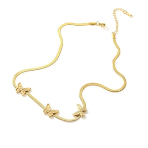 Ensemble de bracelet et collier papillon réglable vintage français |   Chaîne en acier inoxydable plaqué or 18K PVD |   Chic et élégant - Product Image 3