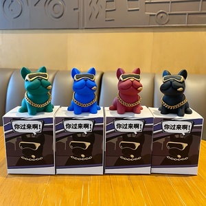 Figurine de chien <span class=keywords><strong>Bulldog</strong></span> cool avec lunettes de soleil et chaîne dorée, décoration de tableau de bord de voiture, statue en résine mignonne, cadeau pour bureau - Product Image 4