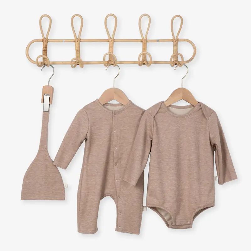 Großhandel New Blank Bio-Baumwolle 3 Stück Onesie Baby Stram pler Pyjamas Kleidung Hochwertige Baby Onesies Set