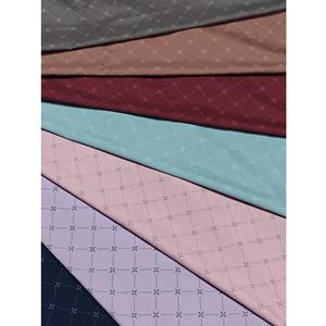 ชุดนอนผ้าไหมละติน120gsm พิมพ์ลายน้ำหนักเบาระบายอากาศได้ดีเสื้อเชิ๊ตสำหรับใช้ในเวียดนาม - Product Image 5