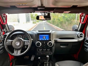 <span class=keywords><strong>Jeep</strong></span> Wrangler SUV 2014 2015 2016 en Venta, Personalización Interior, Transmisión Automática, Asientos de Cuero, Volante a la Izquierda - Product Image 3
