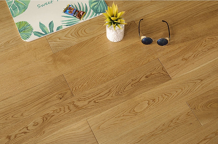 Plancher en bois massif DR8017