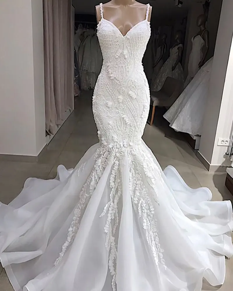 Sheath Beading Lace Wedding Dress Spaghetti Strap Embroidered Ruffled Organza Bridal Gown