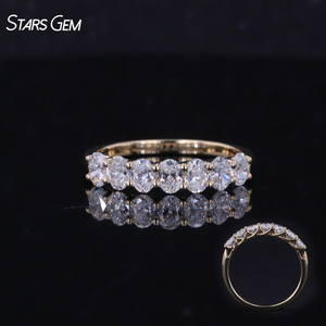 Anillo de Oro Sólido de 10K Starsgem, Unisex, con Diamante Cultivado en Laboratorio de 0.99ctw, Corte Brillante Redondo de 3*4mm, Estilo Clásico para Aniversario, 41.7% de Pureza - Product Image 1