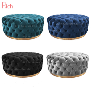 Salon <span class=keywords><strong>Capitonné</strong></span> En <span class=keywords><strong>Velours</strong></span> Pouf Rond Hôtel Rembourré Tissu Table Basse Chesterfield Tabouret Pouf Repose-pieds Banc - Product Image 2