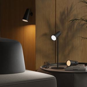 Lampe de table sans fil 3-en-1 pour le soin des yeux, à intensité variable en continu, 360° °   Lampe de bureau magnétique à commande tactile rechargeable par USB rotative - Product Image 6