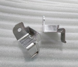 Anodizado Duro de Superficies Metálicas para Piezas de Automoción Mecanizadas, Micro Torneado CNC de Latón Multihusillo - Product Image 4