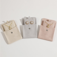 Pochette d'emballage pour bijoux écologique personnalisée avec intérieur en cuir et microfibre suédée, légère, 8*8cm