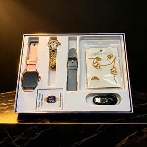 Reloj Inteligente D15 Golden Gift Suit, Kit de Relojes Inalámbricos, Combinación Única, Reloj Inteligente para Mujer - Product Image 1