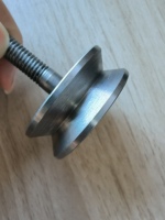 Usinage cnc Fixation non standard pour dessiner une roue en forme de V de fixation de pièces mécaniques personnalisées