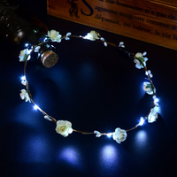 Serre-tête LED en forme de fleur, couronne de roses en mousse lumineuse, accessoire de fête pour carnaval, vacances, anniversaire, mariage, accessoires photo de plage