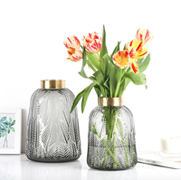 Vase en verre à motif de feuille de bouche d'anneau en cuivre de style européen, arrangement floral hydroponique de tulipes et de pivoines, vase en verre