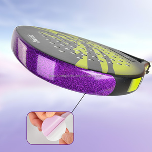 Bâton de <span class=keywords><strong>cricket</strong></span> brillant et coloré en TPU de haute qualité avec logo personnalisé OEM, 395*38mm, agréable au toucher, portable, avec ruban de protection pour padel - Product Image 5