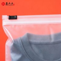 Kit d'emballage pour vêtements personnalisés en gros : Sac fourre-tout en papier écologique, pochette zippée givrée et étiquette personnalisée pour les entreprises de confection
