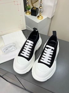 Top-quality stylish lace-up <b>round</b>-toe casual shoes with thick sole for heightening, luxurious style, black <b>canvas</b> shoes - Product Image 5