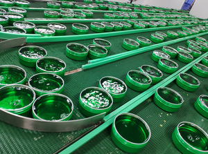 Cire coiffante à base d'argile pour hommes, tenue forte, texture naturelle, non collante, pour salon de barbier - Product Image 4