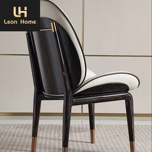 Nouveaux meubles de <span class=keywords><strong>chaise</strong></span> de salle à manger chaises de salle à manger dos <span class=keywords><strong>avec</strong></span> <span class=keywords><strong>poignée</strong></span> en Bronze doré <span class=keywords><strong>chaise</strong></span> de salle à manger en cuir moderne rembourrée de luxe - Product Image 3