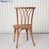 Chaise empilable de style antique pour mariage, restaurant, événements, en plastique, Botanica, dossier croisé