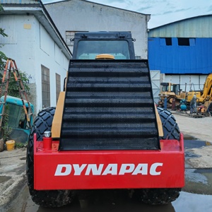 รถบดถนน Dynapac CA301D มือสองคุณภาพสูง 12 ตัน ระบบไฮดรอลิกเดิมๆ เครื่องอัดดินสำหรับงานก่อสร้างถนน - Product Image 4