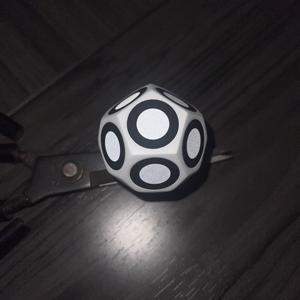 จุดเครื่องหมายหลายเหลี่ยม12มม. เครื่องสแกน3D แบบพกพาลูกลูกเต๋าสำหรับอุตสาหกรรมยานยนต์ - Product Image 2