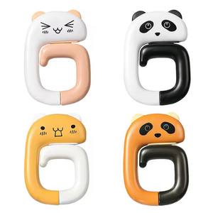 Crochet mural décoratif portable en plastique pour sacs à main, motif animal mignon, pour table ou mur - Product Image 5