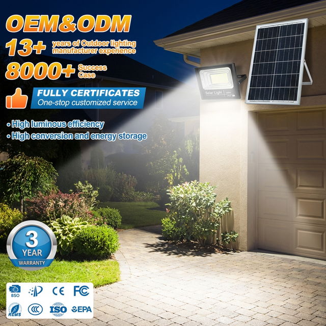 Modern Style IP65 Waterproof High Brightness Aluminum Garage Garden Energy Saving Remote Control Outdoor Solar LED Flood Light
