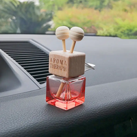 Diffuseur de parfum pour voiture, clip de ventilation suspendu, diffuseur en verre coloré, flacons de parfum vides pour voiture