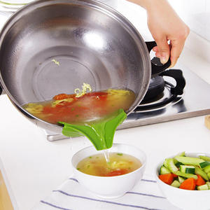 Entonnoir à liquide antiadhésif écologique sans BPA, compatible avec toutes les casseroles et bols, gadget de cuisine <span class=keywords><strong>en</strong></span> silicone vert, passe au lave-vaisselle, au micro-ondes et au four - Product Image 3