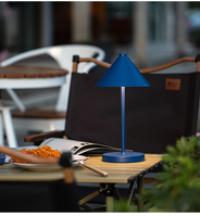 Lampe de table LED moderne sans fil portable et rechargeable par USB Lampe de table de restaurant Lampe de bureau de chevet Lampe de table d'extérieur pour bar d'hôtel et de lecture