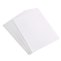 Papier offset blanc lisse conçu pour l'impression de livres, catalogues et brochures commerciaux