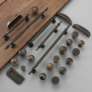 Hot Sale Solid Coffee Colour Furniture Kitchen Cabinet <strong>Antique</strong> Brass Handles and <strong>Knobs</strong> <strong>Drawer</strong> Pulls - Product Image 4