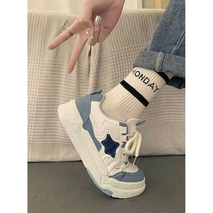 Scarpe Sportive Casual da Donna alla Moda con Suola Morbida, Soletta in PU a Forma di Stella, Sneakers Assorbenti Leggere e Confortevoli con Ammortizzazione - Product Image 5