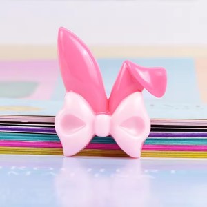Accessoires de bricolage pour enfants mignons et charmants grands cabochons en résine de conception d'<span class=keywords><strong>oreille</strong></span> de <span class=keywords><strong>lapin</strong></span> à dos plat coloré pour Souvenirs - Product Image 4