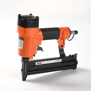 Pistolet à agrafes pneumatique 9040 <span class=keywords><strong>avec</strong></span> clous de 16 à 40 mm, capacité de 100 agrafes - Product Image 1
