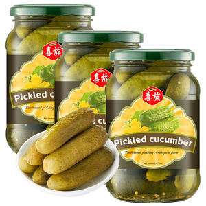 Concombres marinés, faits <span class=keywords><strong>maison</strong></span> par des agriculteurs, comme accompagnement pour les repas - Product Image 1