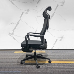 Fauteuil de bureau ergonomique moderne en maille avec appui-tête réglable, support lombaire et repose-pieds rétractable - Product Image 3