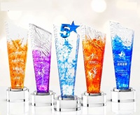 Nouveau trophée en cristal gravé avec impression couleur UV pour les employés exceptionnels de l'entreprise, cérémonie de remise des prix